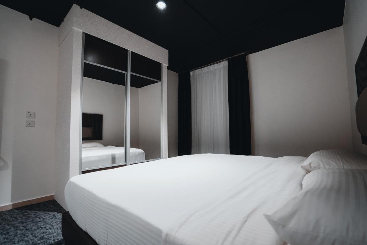 Diamond Hotel Amman Zewnętrze zdjęcie