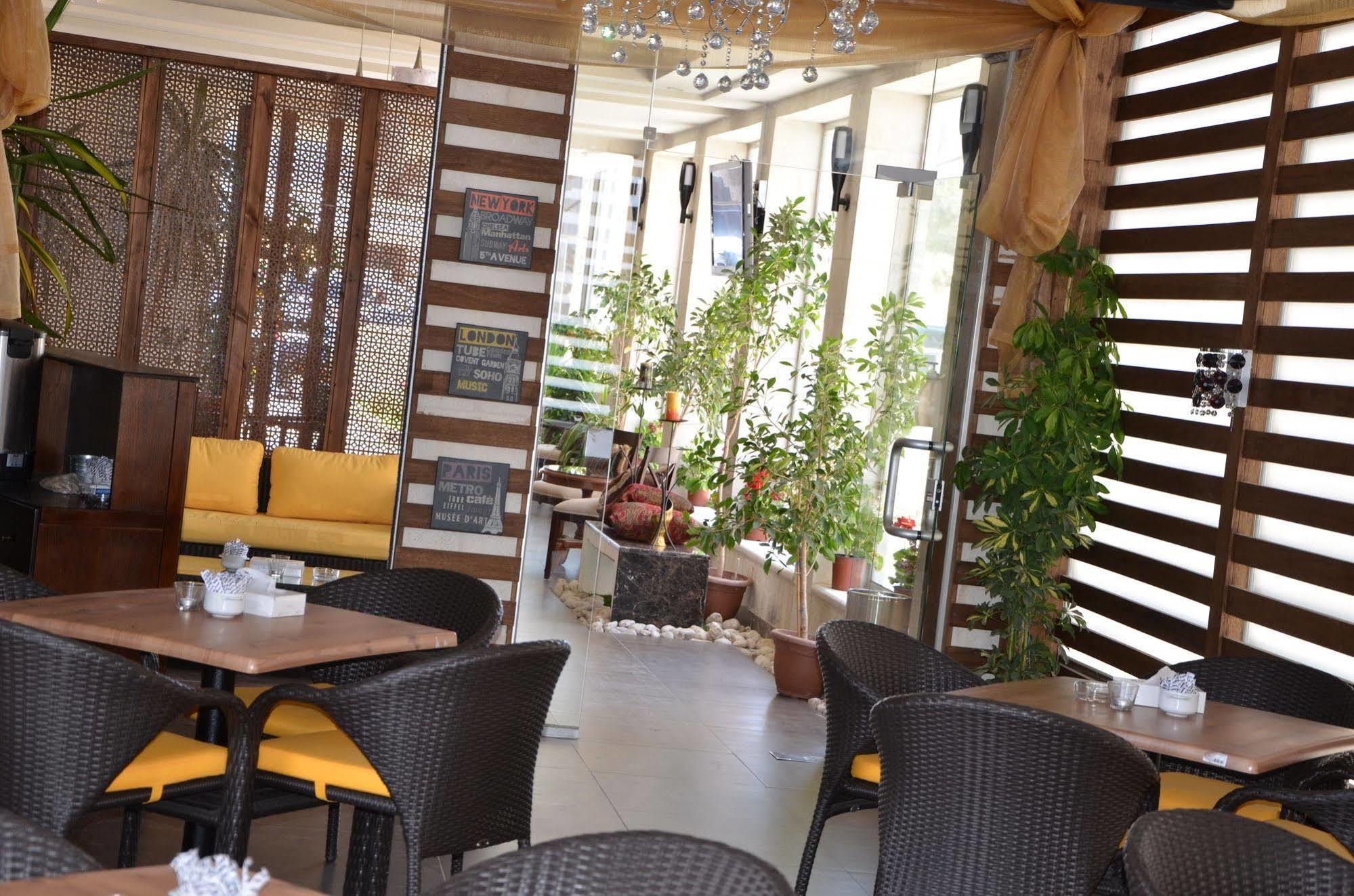 Diamond Hotel Amman Zewnętrze zdjęcie